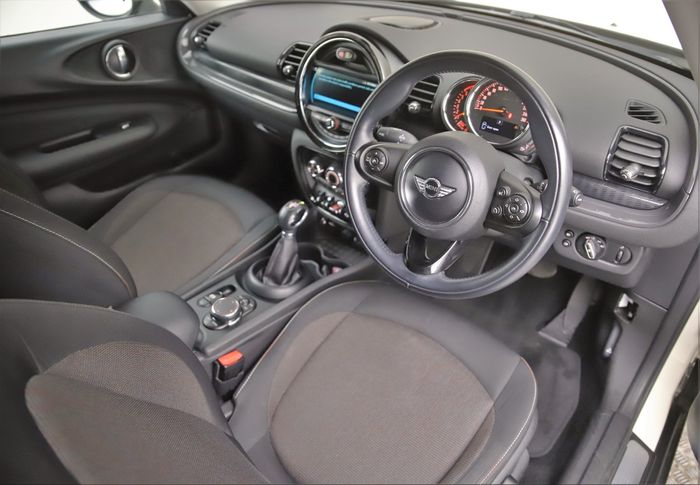 MINI CLUBMAN 2018