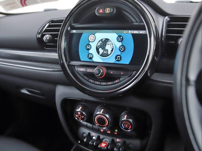 MINI CLUBMAN 2018