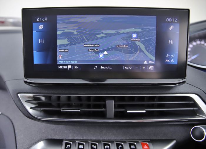 Peugeot 5008 2021