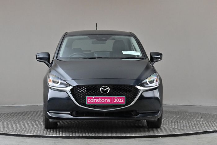 Mazda 2 2022