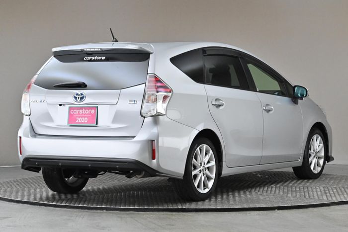 Toyota PRIUS+ 2020