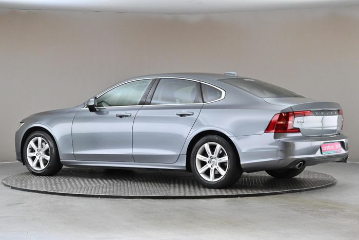 Volvo S90 2019