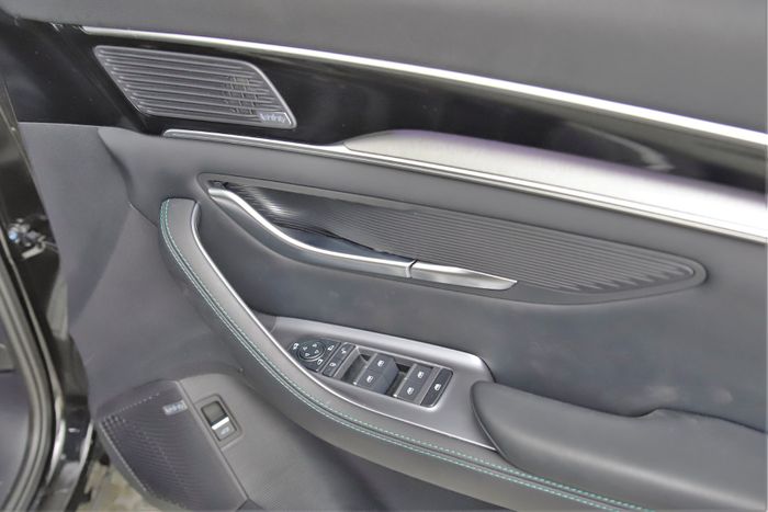 BYD SEAL U 2025