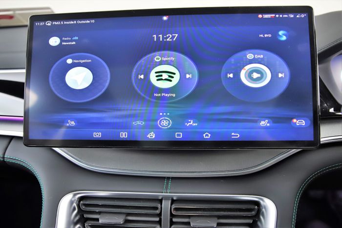 BYD SEAL U 2025