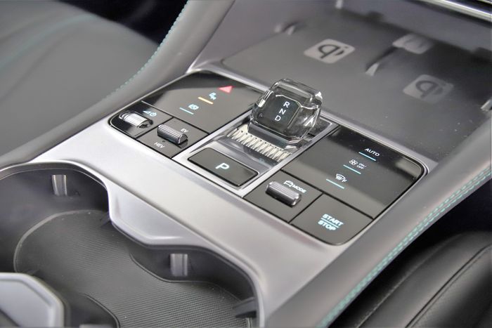BYD SEAL U 2025