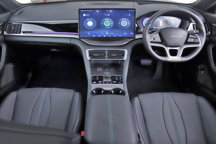 BYD SEAL U 2025