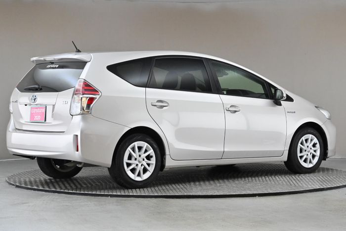 Toyota PRIUS+ 2020