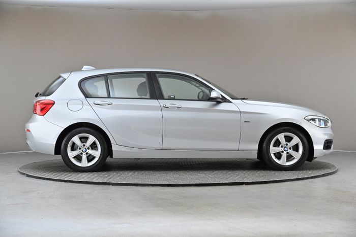 BMW 1 Series 2016