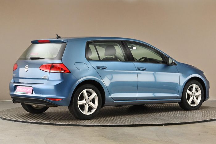Volkswagen Golf 2016