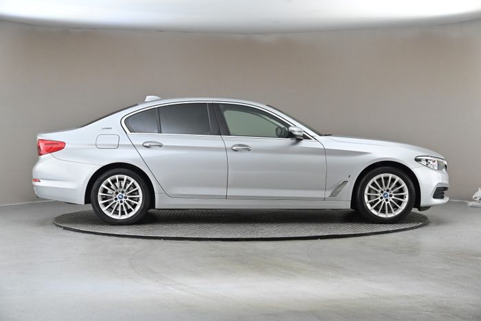BMW 5 Series 2018