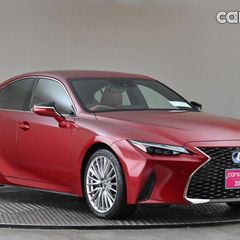 Lexus IS300h 2021