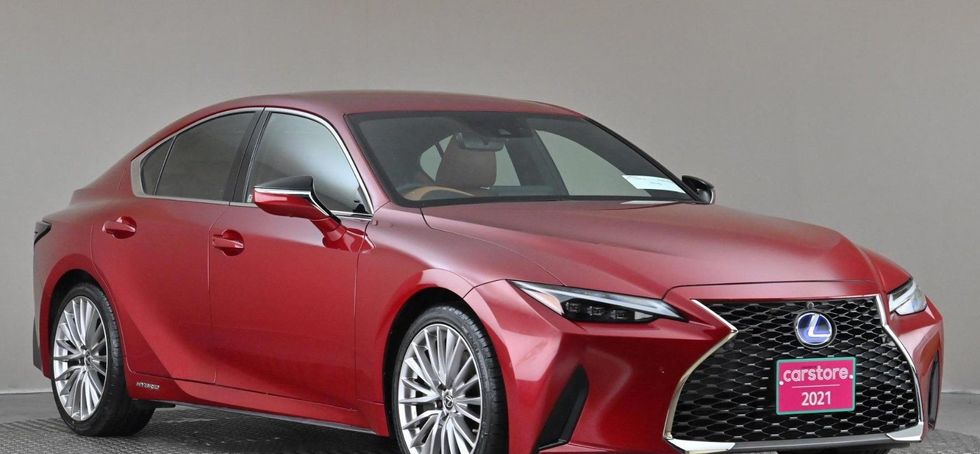 Lexus IS300h 2021