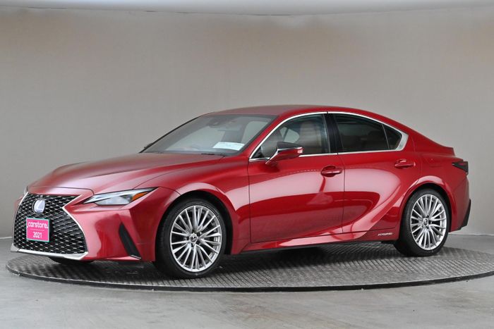 Lexus IS300h 2021