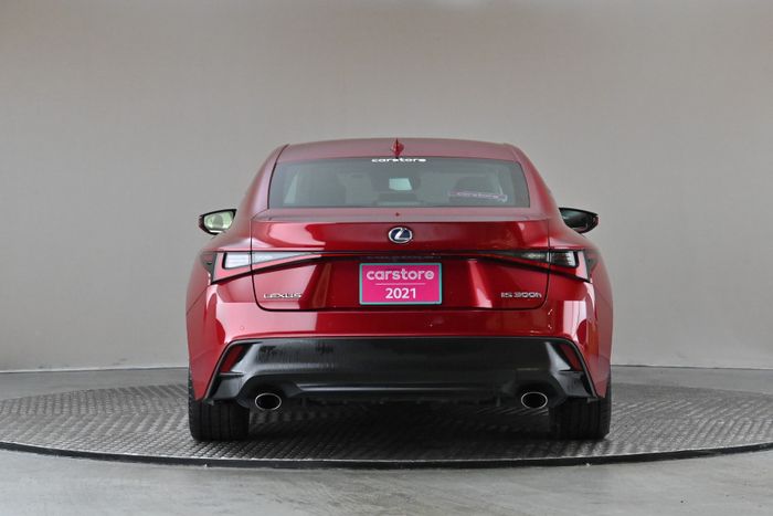 Lexus IS300h 2021
