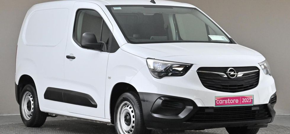 Opel Combo 2023