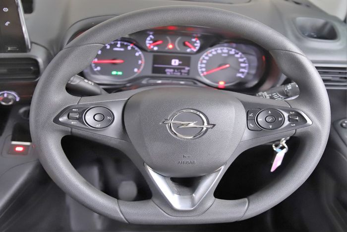 Opel Combo 2023