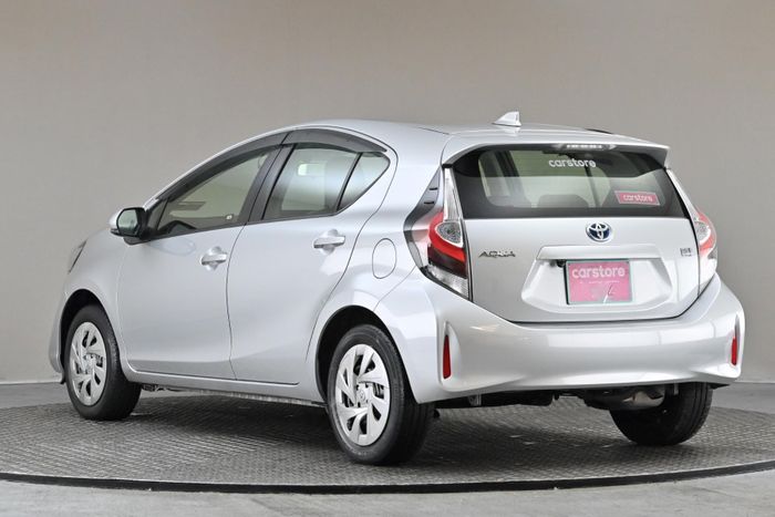 Toyota Aqua 2021