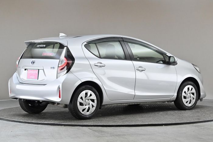Toyota Aqua 2021