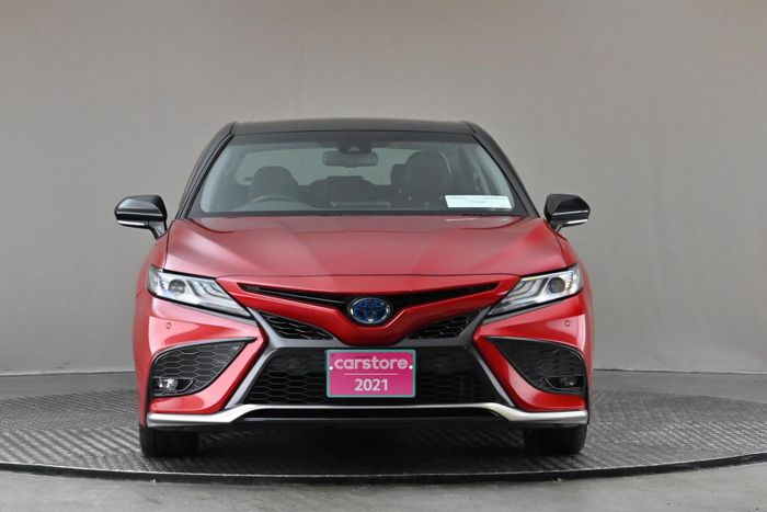 Toyota Camry 2021