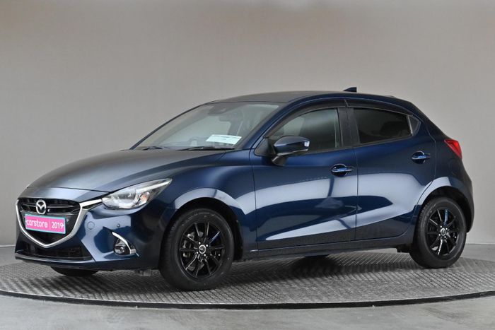 Mazda 2 2019