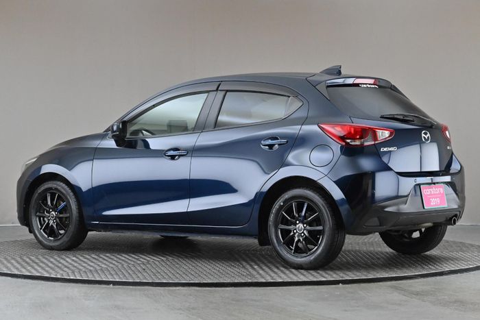 Mazda 2 2019