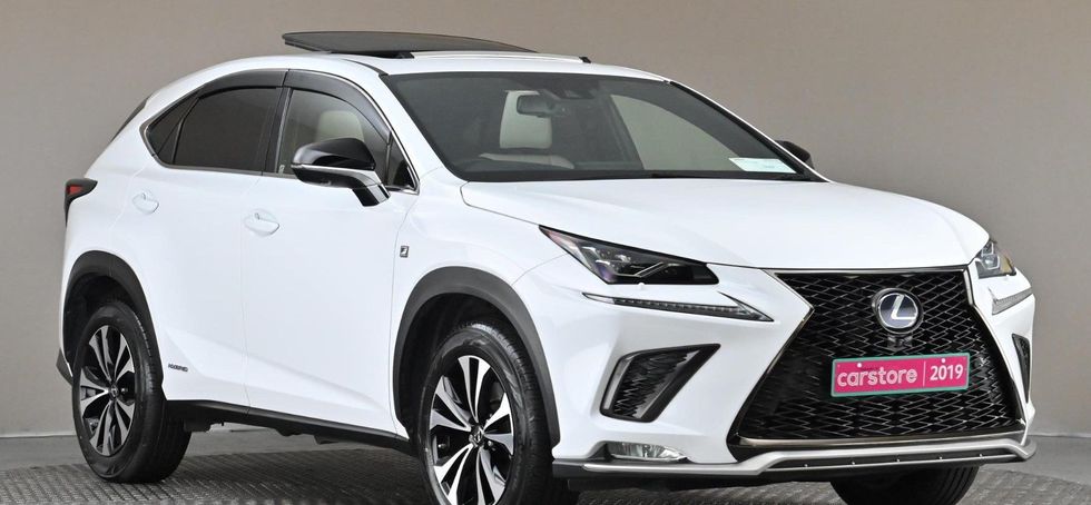 Lexus NX 300h 2019