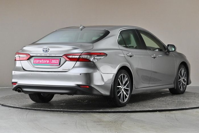 Toyota Camry 2022