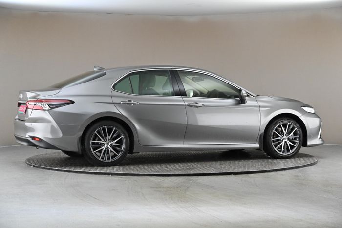 Toyota Camry 2022