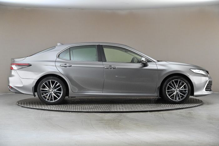 Toyota Camry 2022