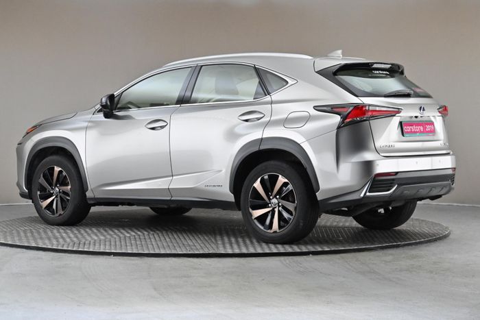 Lexus NX 2019