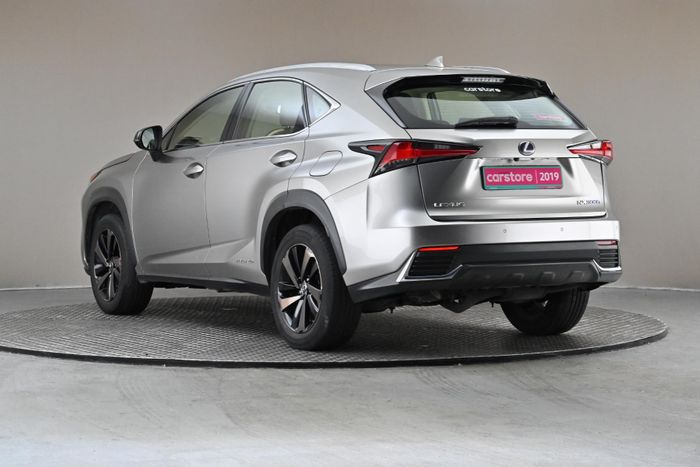 Lexus NX 2019