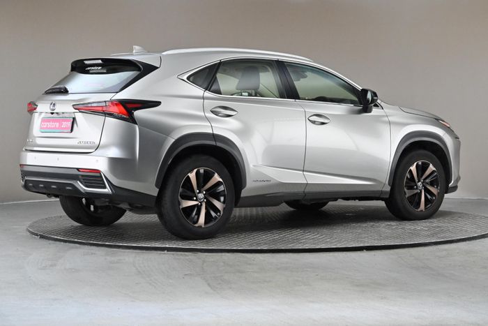 Lexus NX 2019