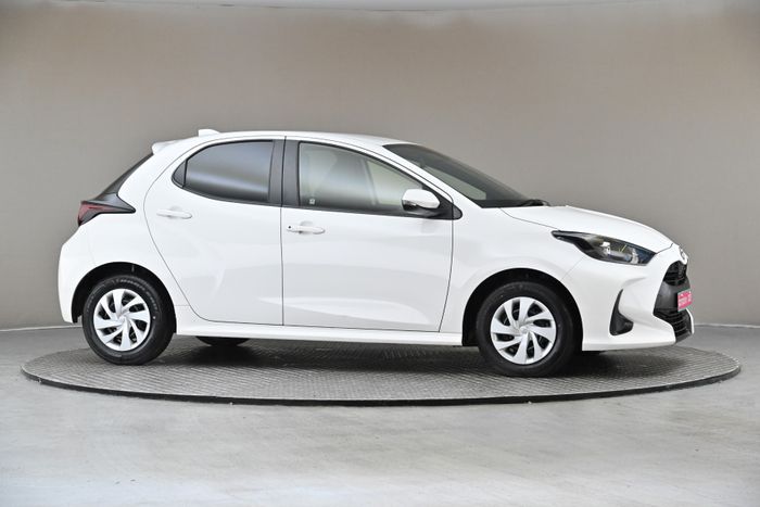 Toyota Yaris 2023