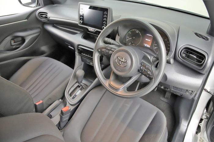 Toyota Yaris 2023