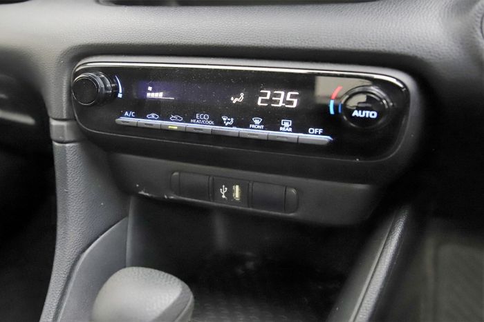 Toyota Yaris 2023