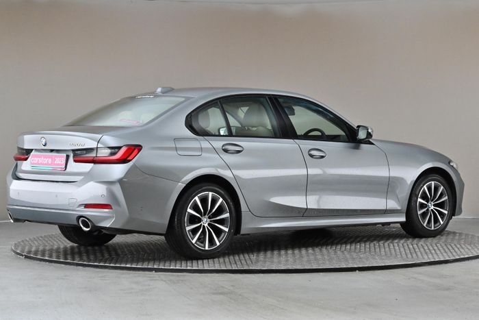 BMW 3 Series 2023