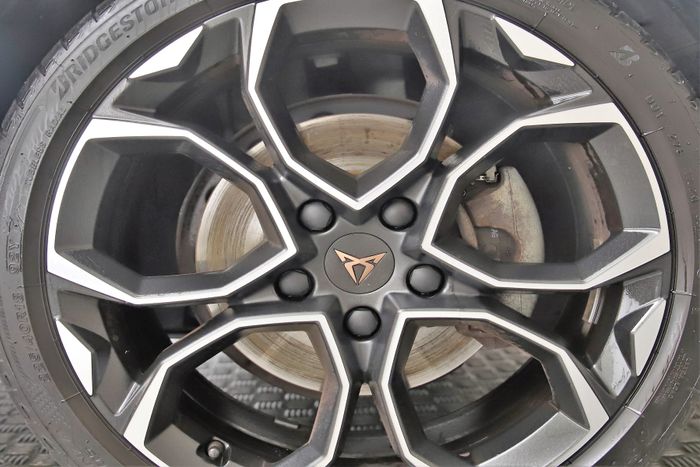 Cupra Leon 2025