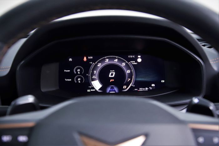 Cupra Leon 2025