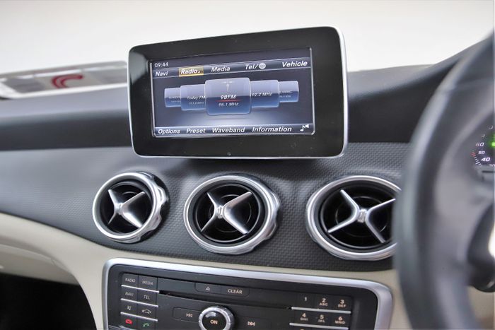 Mercedes-Benz GLA 2019