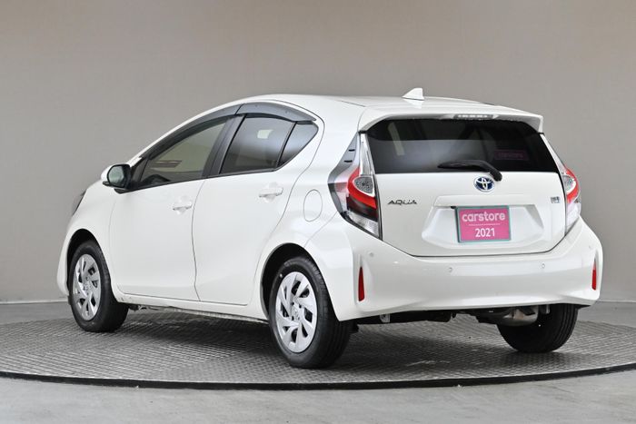Toyota Aqua 2021