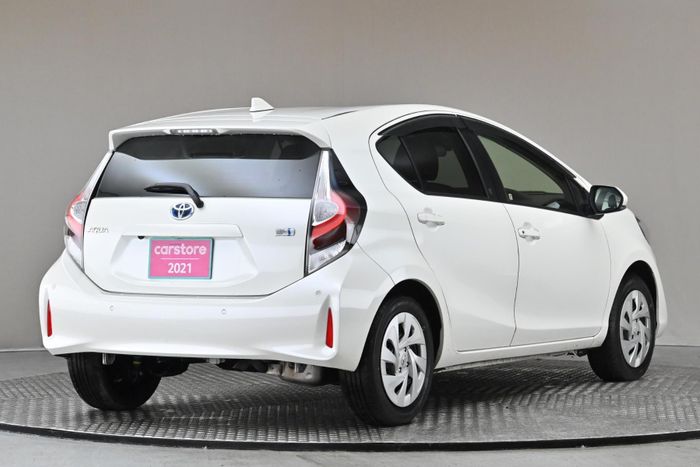 Toyota Aqua 2021
