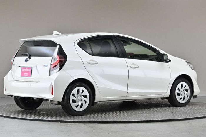 Toyota Aqua 2021