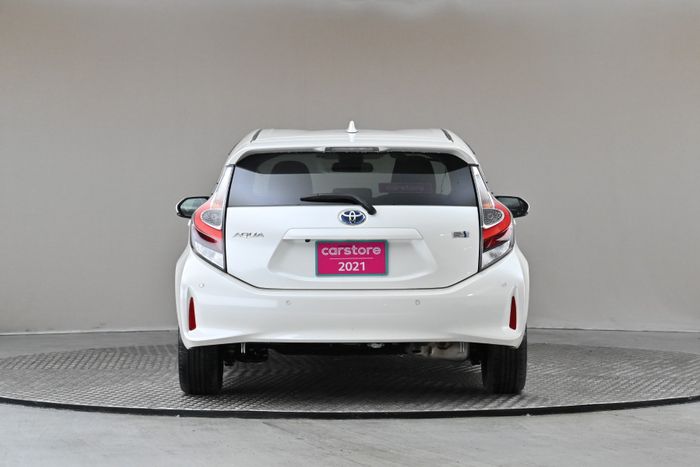Toyota Aqua 2021