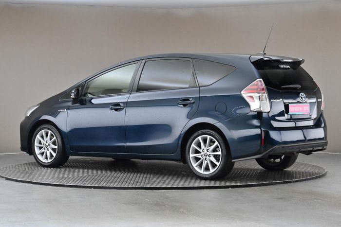 Toyota PRIUS+ 2018