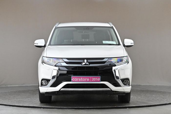 Mitsubishi Outlander 2016
