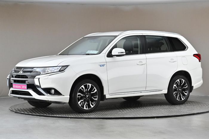 Mitsubishi Outlander 2016