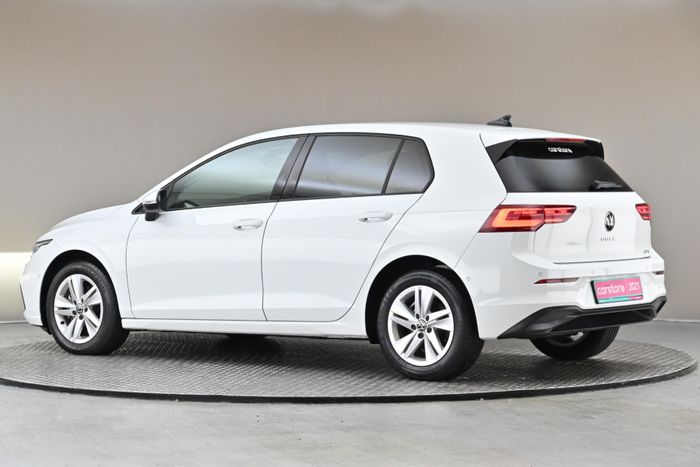 Volkswagen Golf 2021