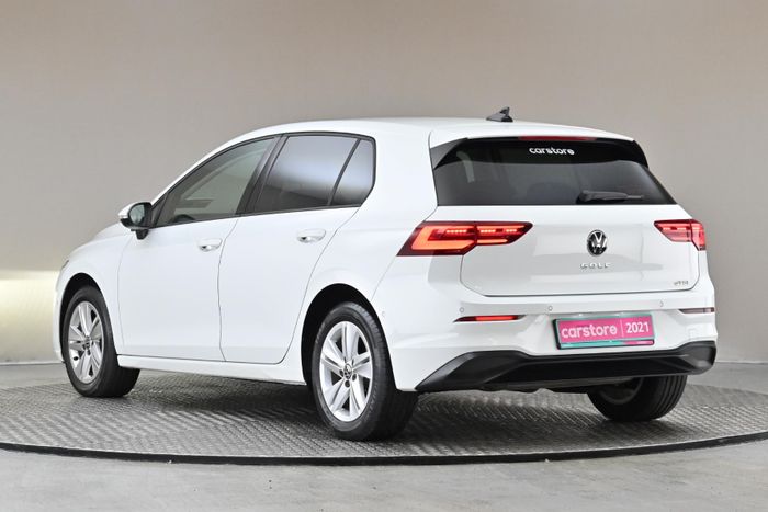 Volkswagen Golf 2021