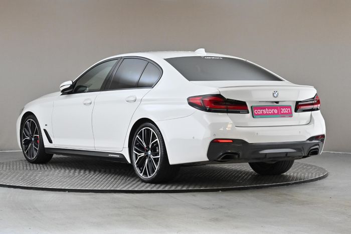 BMW 5 Series 2022
