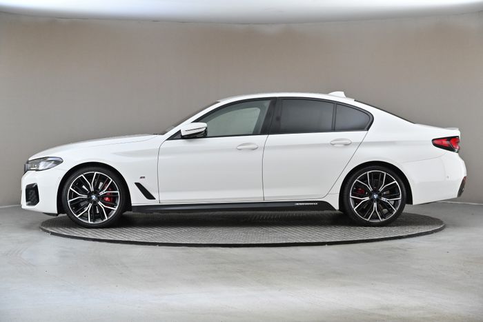 BMW 5 Series 2022